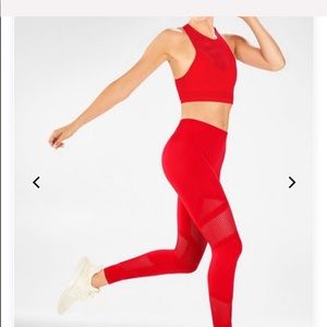 Fabletics Mosaic Outfit